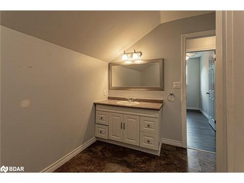 45 Wellington Street, Port Burwell, ON - Indoor Photo Showing Bathroom