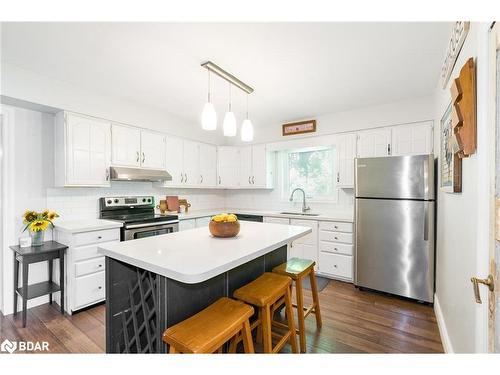 21 Robert Street E, Penetanguishene, ON - Indoor Photo Showing Kitchen