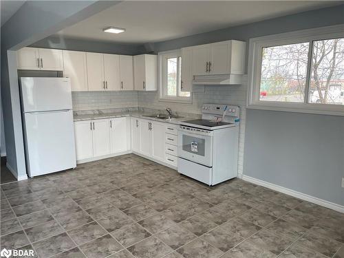 2033 Brampton Street, Hamilton, ON - Indoor Photo Showing Kitchen With Double Sink