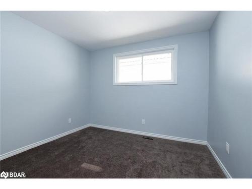 2033 Brampton Street, Hamilton, ON - Indoor Photo Showing Other Room