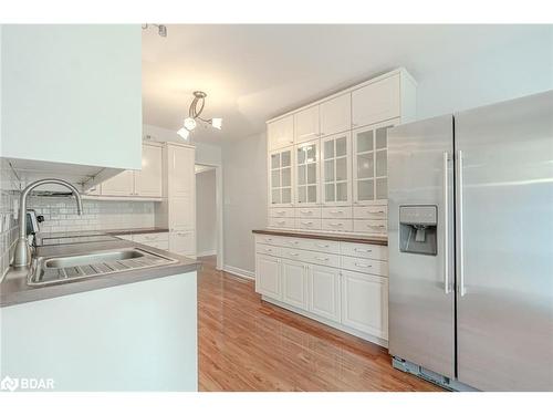 22 Macmillan Crescent, Barrie, ON - Indoor Photo Showing Kitchen With Double Sink