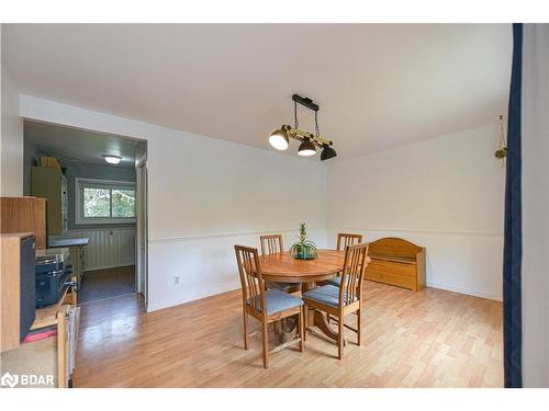 1528 Kitchen Side Road, Severn, ON - Indoor Photo Showing Dining Room