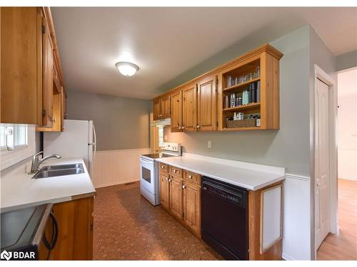 1528 Kitchen Side Road, Severn, ON - Indoor Photo Showing Kitchen With Double Sink