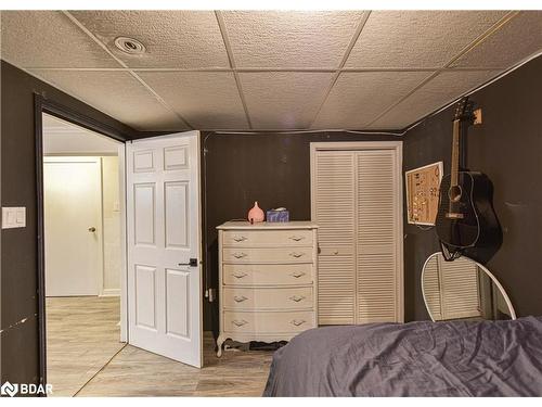 1528 Kitchen Side Road, Severn, ON - Indoor Photo Showing Other Room