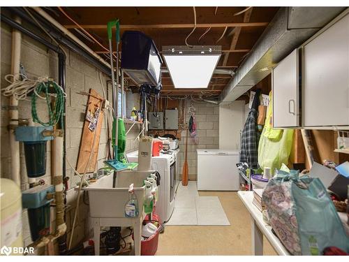 1528 Kitchen Side Road, Severn, ON - Indoor Photo Showing Basement