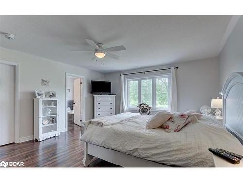 12 Masters Crescent, Port Severn, ON - Indoor Photo Showing Bedroom