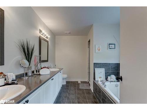 12 Masters Crescent, Port Severn, ON - Indoor Photo Showing Bathroom