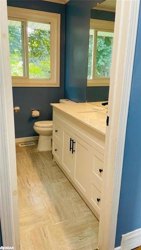 151 Cundles Road E, Barrie, ON - Indoor Photo Showing Bathroom