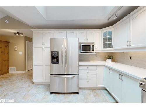 86 Osprey Ridge Road, Barrie, ON - Indoor Photo Showing Kitchen