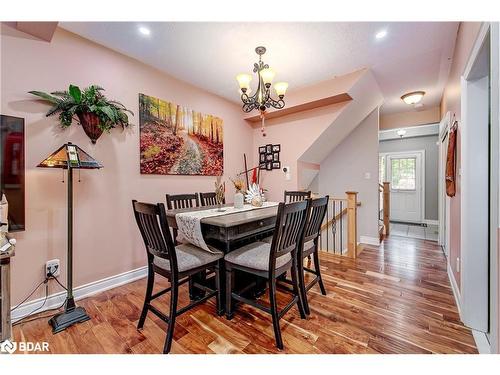 78 Bruce Crescent, Barrie, ON - Indoor Photo Showing Dining Room