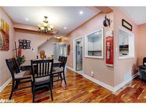 78 Bruce Crescent, Barrie, ON - Indoor Photo Showing Dining Room