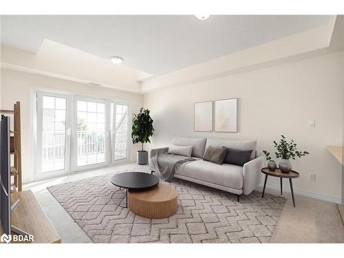 307-375 Lakebreeze Drive, Newcastle, ON - Indoor Photo Showing Living Room