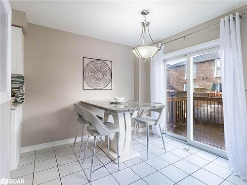 571 Rossellini Drive, Mississauga, ON - Indoor Photo Showing Dining Room