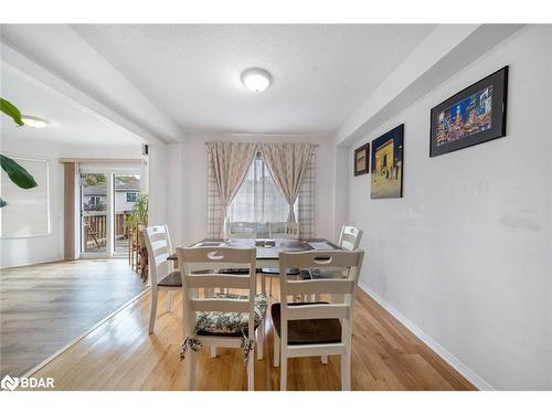 392 Irwin Street, Midland, ON - Indoor Photo Showing Dining Room