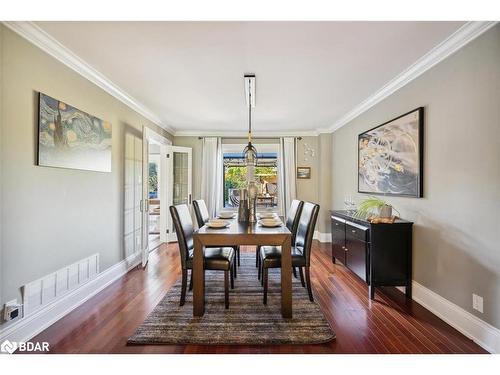 26 Doon Crescent, Keswick, ON - Indoor Photo Showing Dining Room