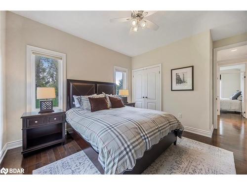 1795 Innisbrook Street, Innisfil, ON - Indoor Photo Showing Bedroom