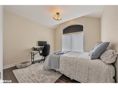 1795 Innisbrook Street, Innisfil, ON - Indoor Photo Showing Bedroom