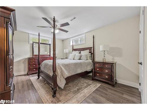 1795 Innisbrook Street, Innisfil, ON - Indoor Photo Showing Bedroom