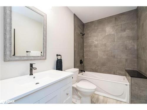 151 Mount Saint Louis Road E, Oro-Medonte, ON - Indoor Photo Showing Bathroom