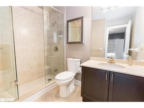 214-354 Atherley Road, Orillia, ON - Indoor Photo Showing Bathroom