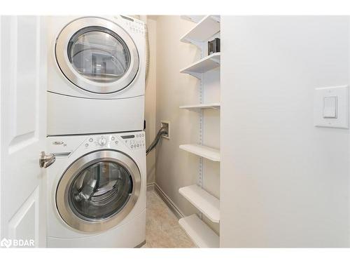 214-354 Atherley Road, Orillia, ON - Indoor Photo Showing Laundry Room