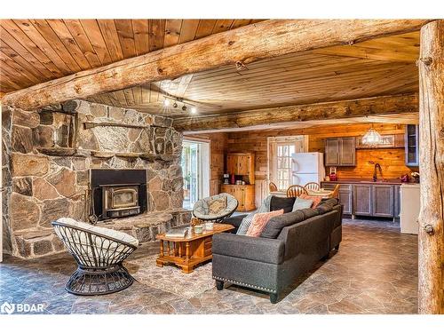 622423 Sideroad 7, Chatsworth, ON - Indoor Photo Showing Living Room With Fireplace