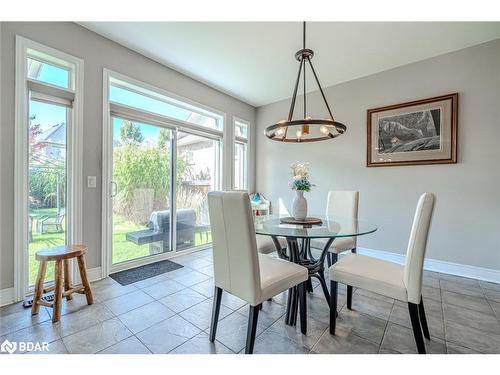 35 Royal Park Boulevard, Barrie, ON - Indoor Photo Showing Dining Room