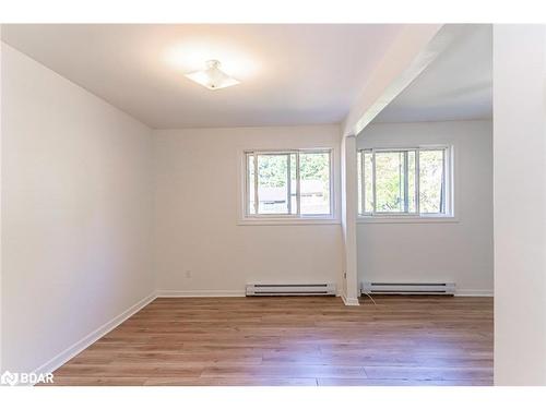 29-360 Blake Street, Barrie, ON - Indoor Photo Showing Other Room