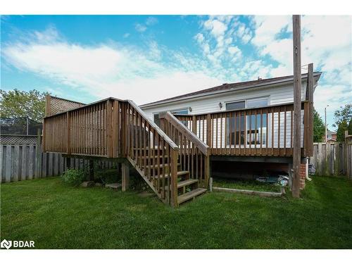 105 Wessenger Drive, Barrie, ON - Outdoor With Deck Patio Veranda