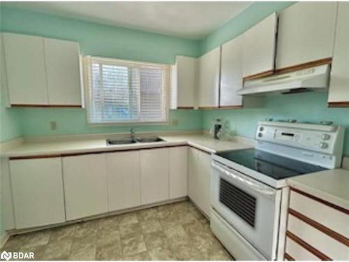 24-65 Dorchester Boulevard, St. Catharines, ON - Indoor Photo Showing Kitchen