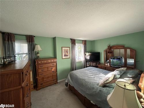 24-65 Dorchester Boulevard, St. Catharines, ON - Indoor Photo Showing Bedroom