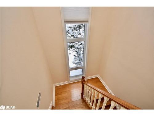 60 Balsam Street, Tiny, ON - Indoor Photo Showing Other Room