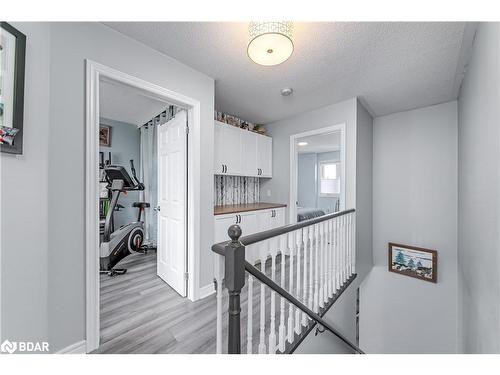 117 Bentley Crescent, Barrie, ON - Indoor Photo Showing Other Room