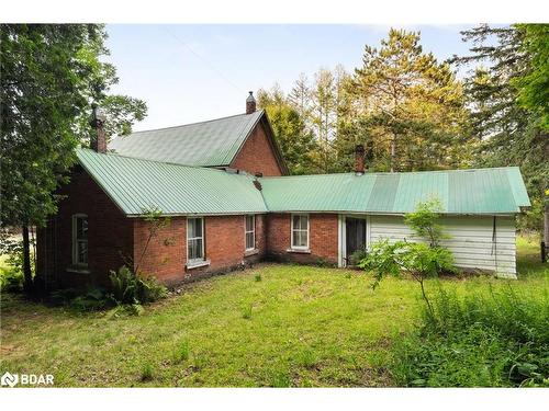 1401 Coopers Falls Road, Washago, ON - Outdoor