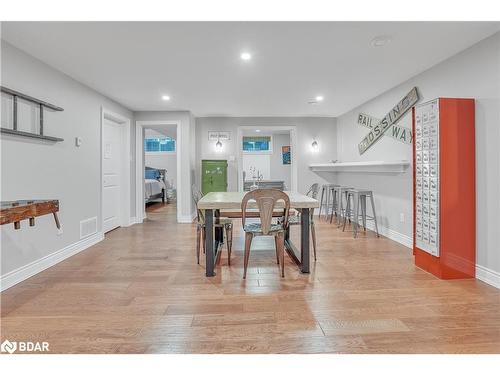 101 Budds Mill Road, Snow Valley, ON - Indoor Photo Showing Dining Room