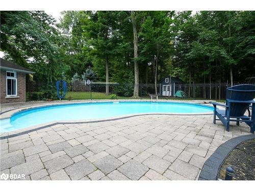 101 Budds Mill Road, Snow Valley, ON - Outdoor With In Ground Pool With Backyard