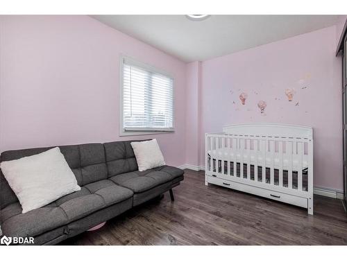 1202 Benson Street, Innisfil, ON - Indoor Photo Showing Bedroom