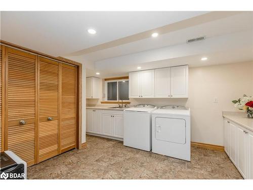 509 Mt St Louis Road W, Oro-Medonte, ON - Indoor Photo Showing Laundry Room