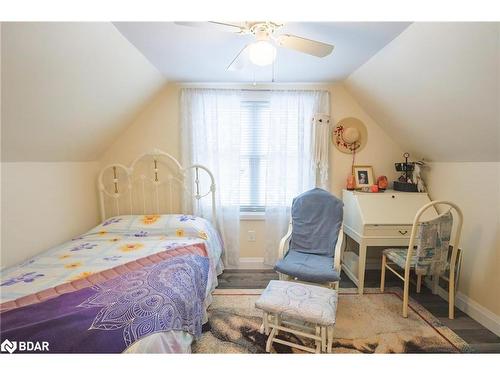 174 7Th Street, Midland, ON - Indoor Photo Showing Bedroom