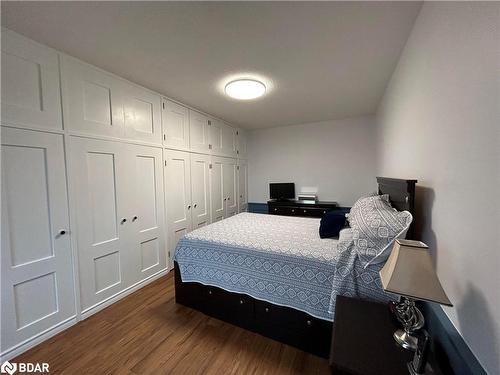 319203 Grey Road 1, Georgian Bluffs, ON - Indoor Photo Showing Bedroom