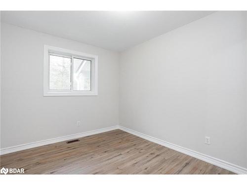 161 Brentwood Road, Angus, ON - Indoor Photo Showing Other Room