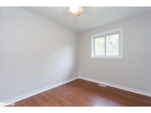 161 Brentwood Road, Angus, ON - Indoor Photo Showing Other Room