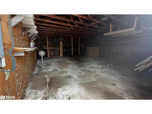 364 Royal Road, Cherry Valley, ON - Indoor Photo Showing Garage