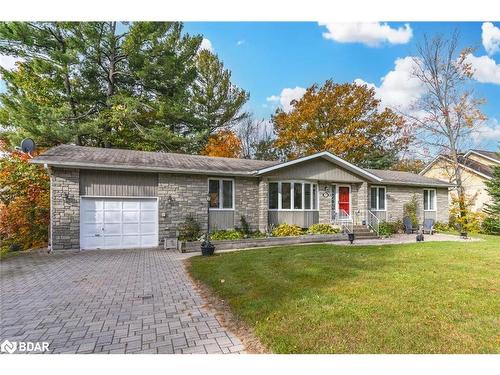 30 The Granite Bluff, Bracebridge, ON - Outdoor With Facade