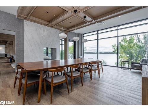 714-185 Dunlop Street East Street E, Barrie, ON - Indoor Photo Showing Dining Room