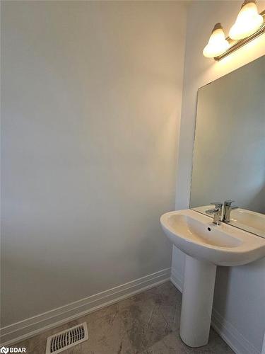 9 Kerr Street, Collingwood, ON - Indoor Photo Showing Bathroom