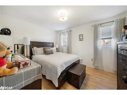 41 Widgeon Street, Barrie, ON - Indoor Photo Showing Bedroom