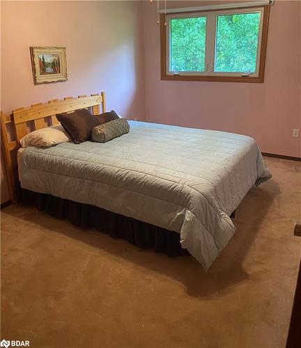 369 Indian Trail, Huntsville, ON - Indoor Photo Showing Bedroom