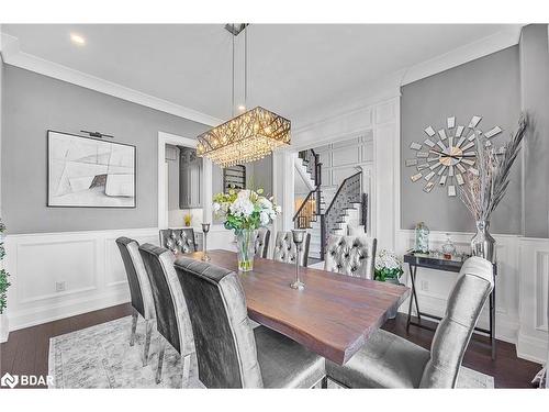 39 Mckeown Street, Thornton, ON - Indoor Photo Showing Dining Room