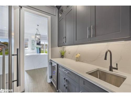 39 Mckeown Street, Thornton, ON - Indoor Photo Showing Kitchen